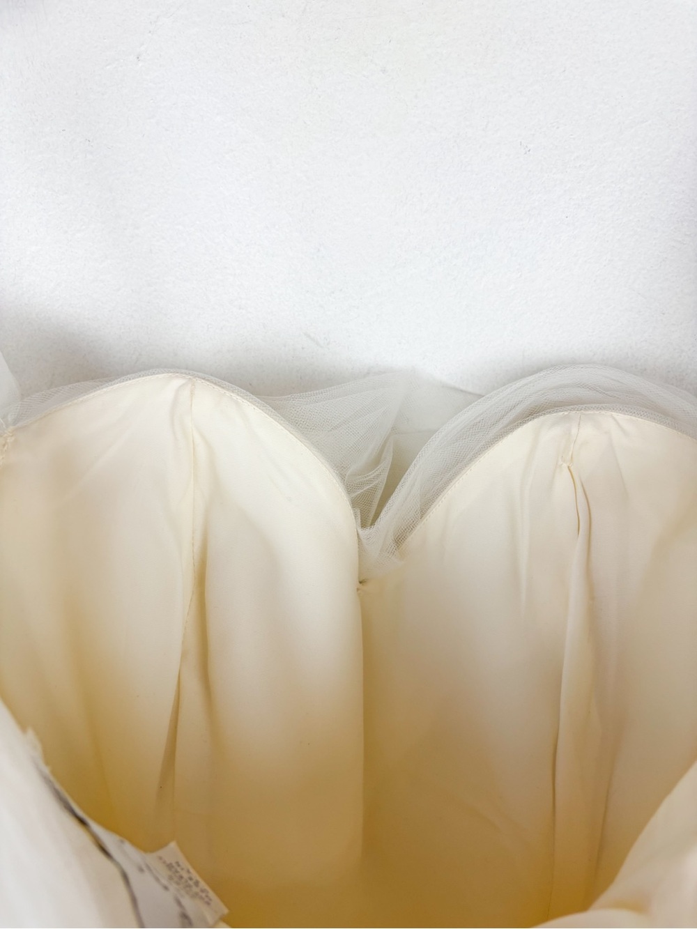 Vintage Oscar de la Renta Ivory Tulle Strapless Wedding Gown Sz S - Picture 12 of 16